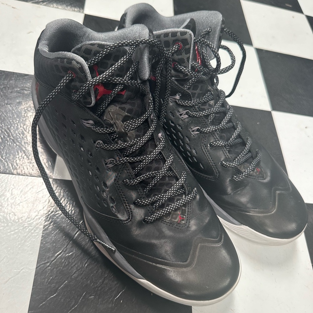 Nike Jordan Rising High black basketball shoes size men’s 12